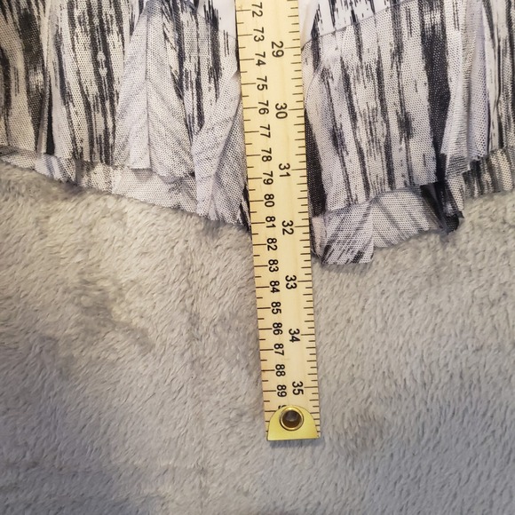 Women's Cover Charge‎ Sz XL Black/White Patterned Top - Picture 9 of 12